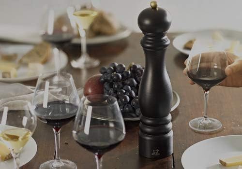 Peugeot Paris USelect Salt and Pepper Mill Set Natural Chocolate