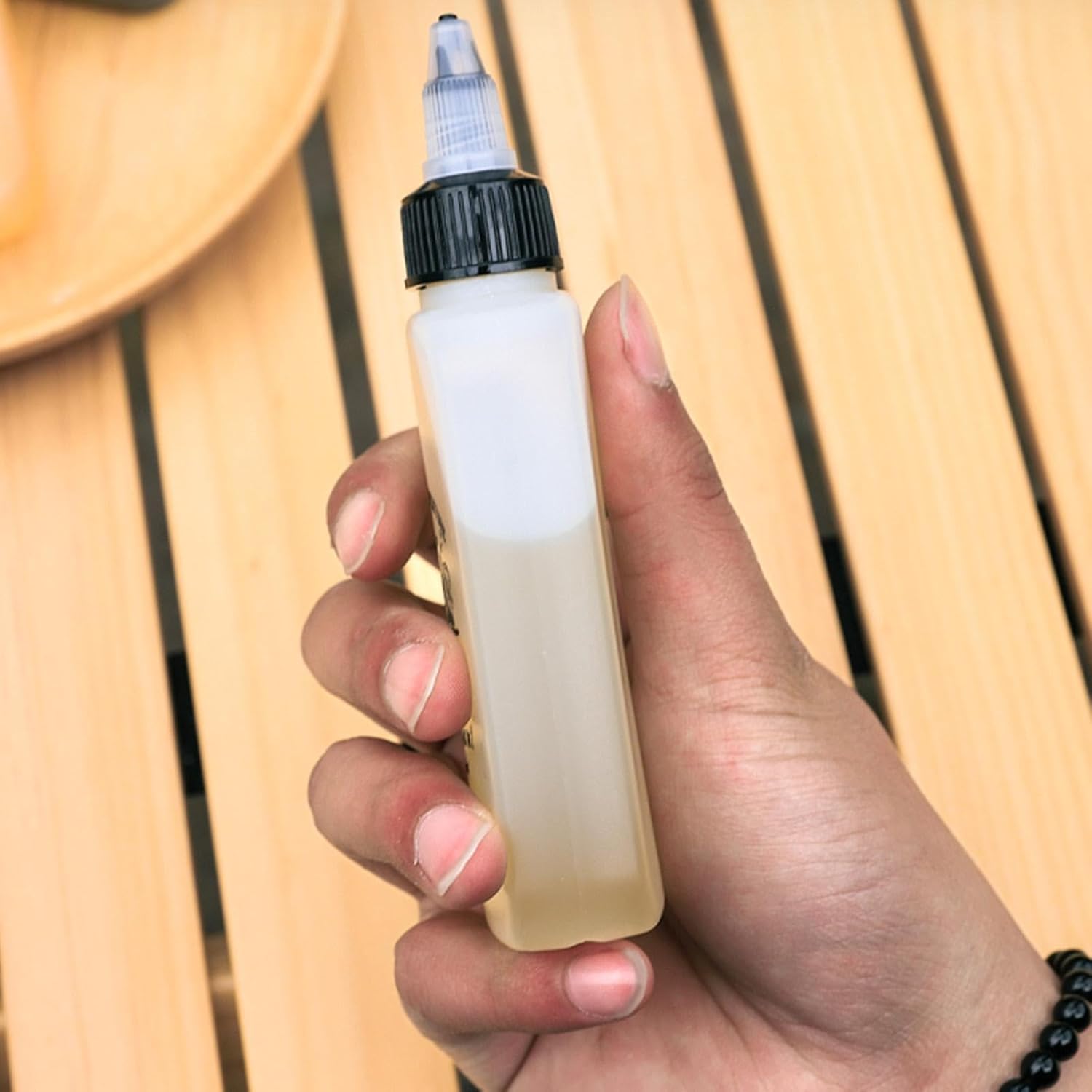 Oil Bottle Dispenser with Leakproof Spout and Measurement Marks