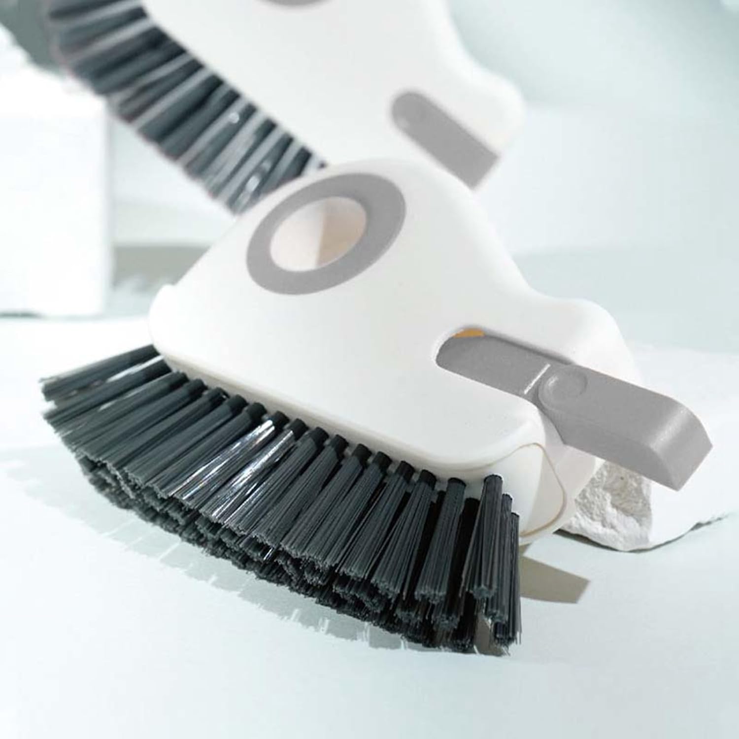 2-in-1 Groove Cleaning Brush