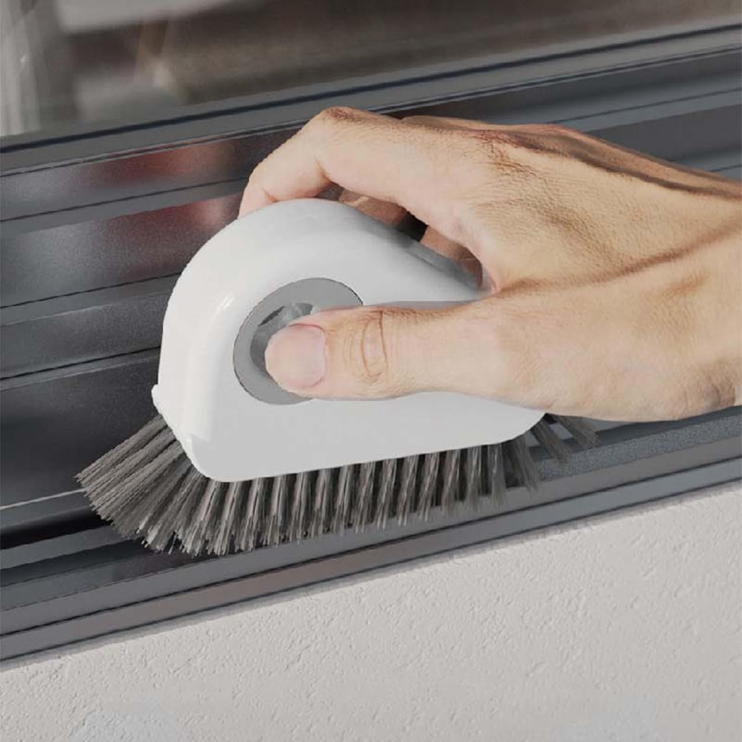 2-in-1 Groove Cleaning Brush