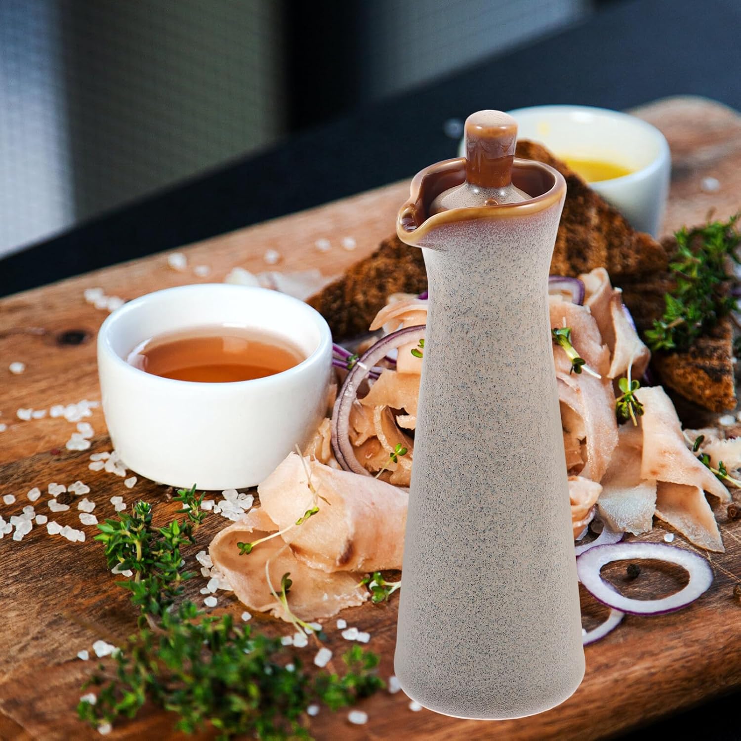Convenient Ceramic Oil Dispenser for Kitchen Use