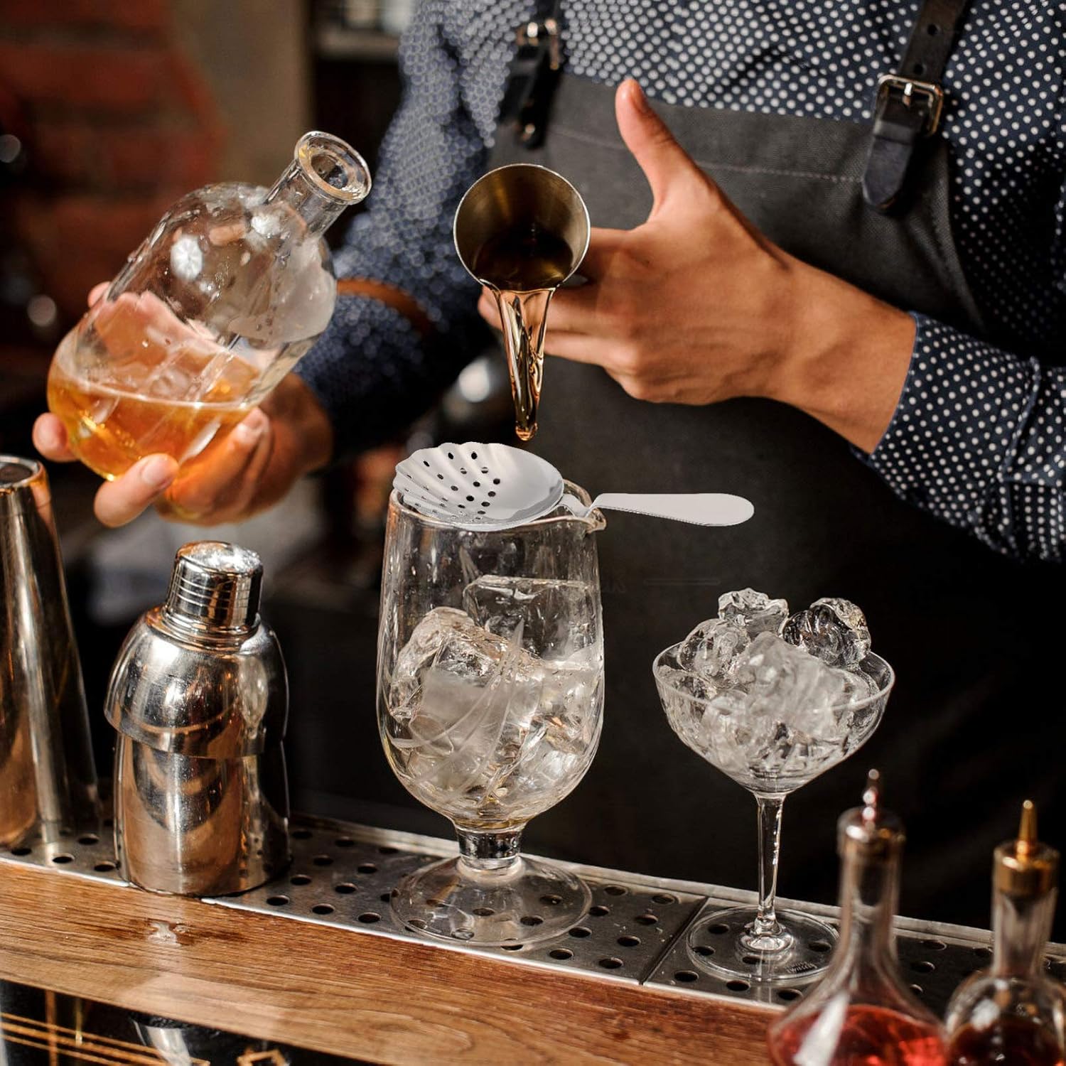 Hemoton bartender strainer keeps drinks cold perfect for parties and home bars